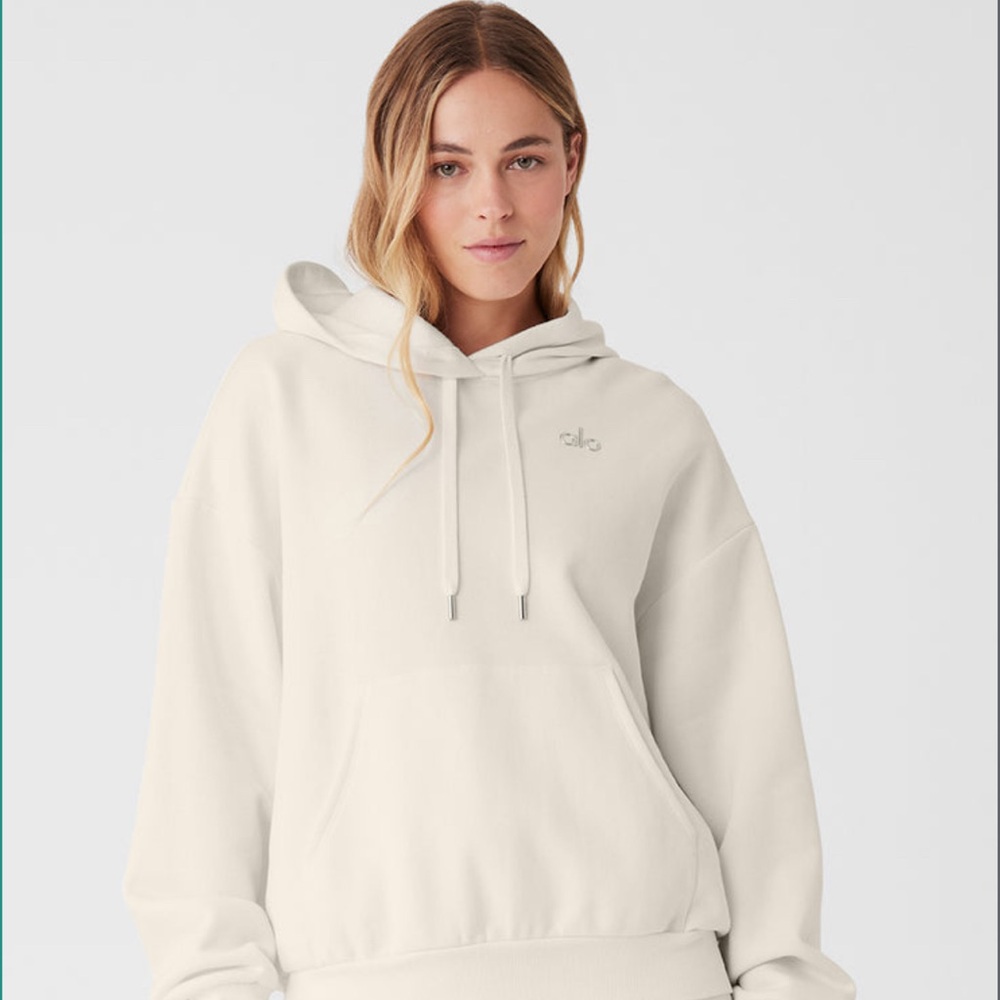 ALO Yoga Women's Accolade Hoodie